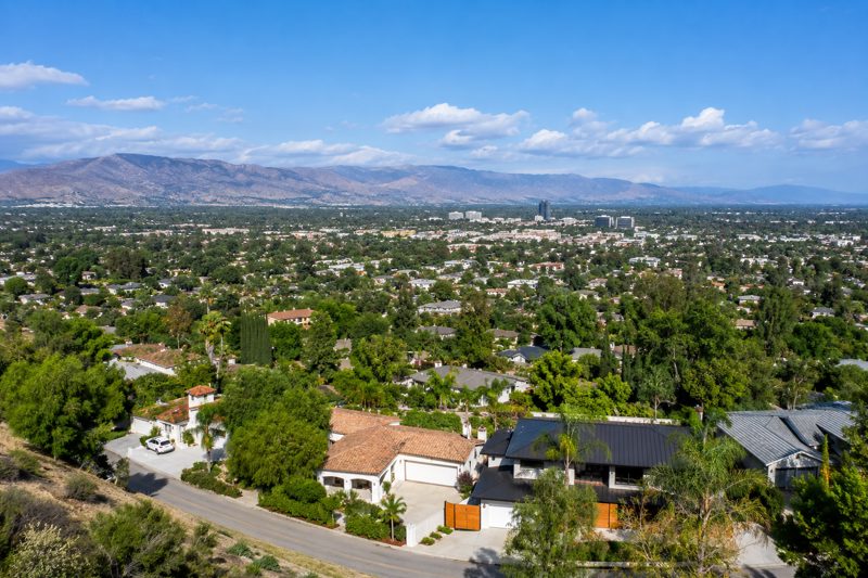 San Fernando Valley Venue Rentals: Homes, Studios, and Production Spaces