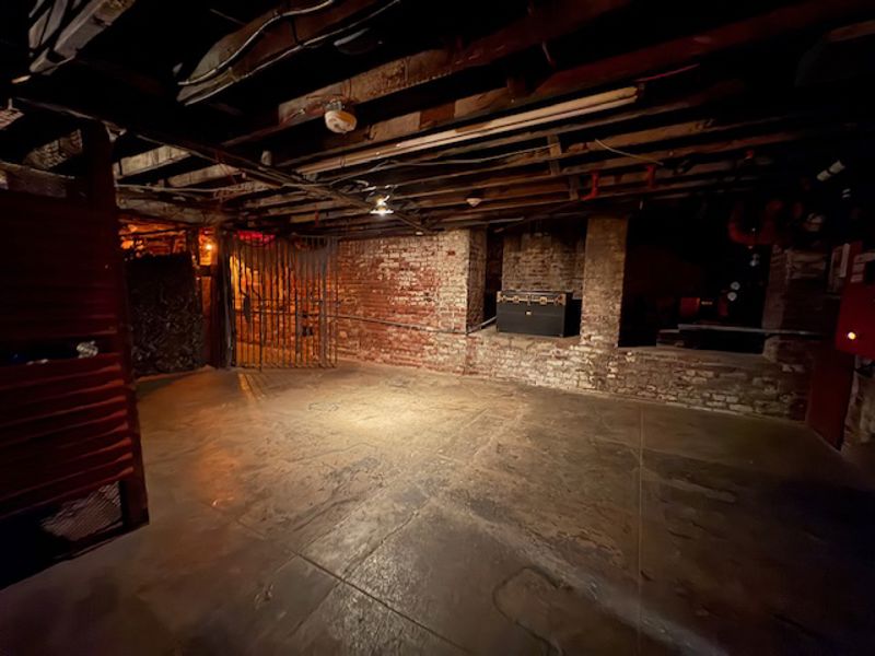 Underground Post-apocalyptic Bunker