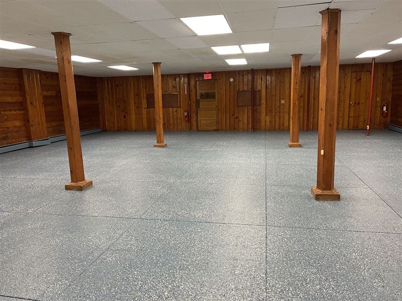 Modern East Syracuse Event Center With Flexible Indoor Gathering Space