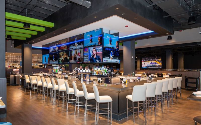 Dave & Buster's Westchester entertainment / restaurants & bars in Los Angeles, CA photo