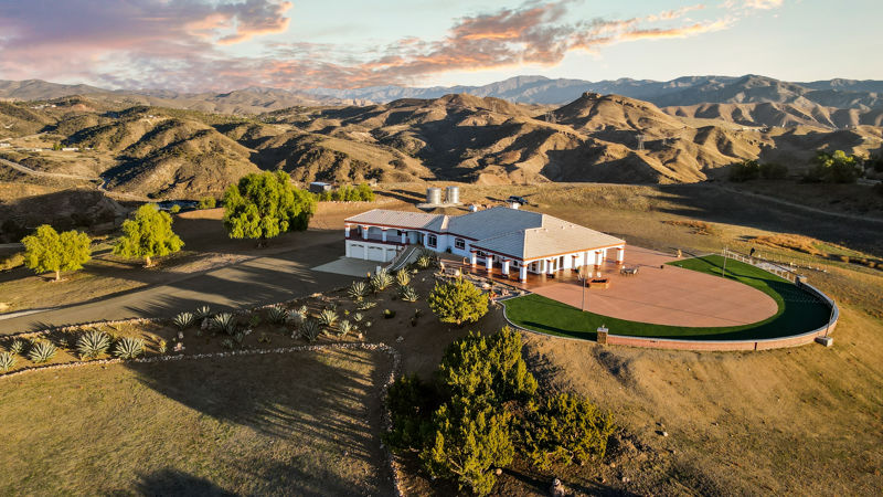 Beautiful Private Mountain Estate on 10 Acres