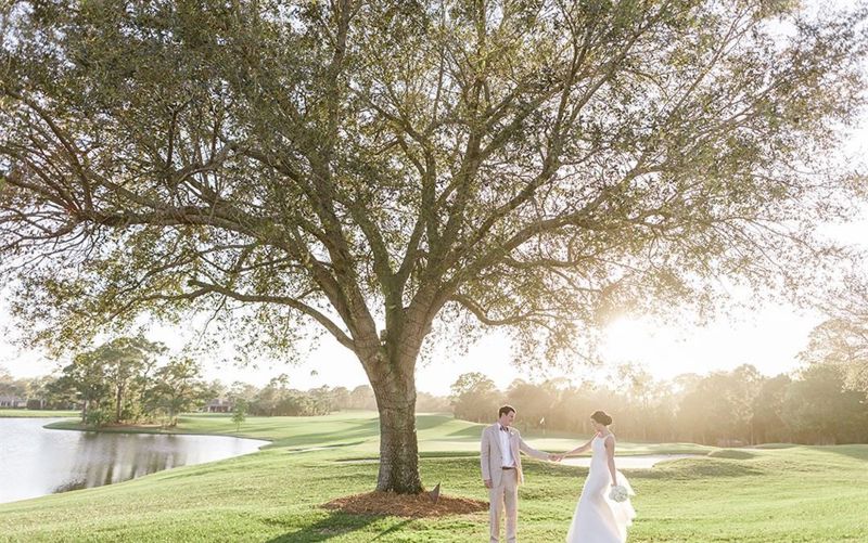 Vero Golf Club with Banquet Rooms and Landscaped Course Views