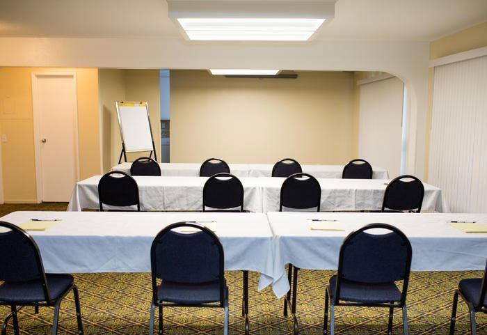 Dana Point Harbor Hotel with Waterfront Rooms and Catering Freedom in Irvine, CA
