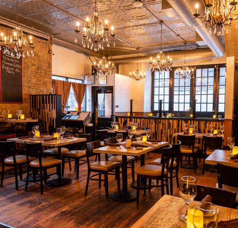 Roscoe Village Italian Restaurant for Rehearsals and Corporate Dining