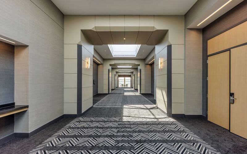 Boutique O’Hare Hotel with Flexible Event Rooms for Groups and Meetings