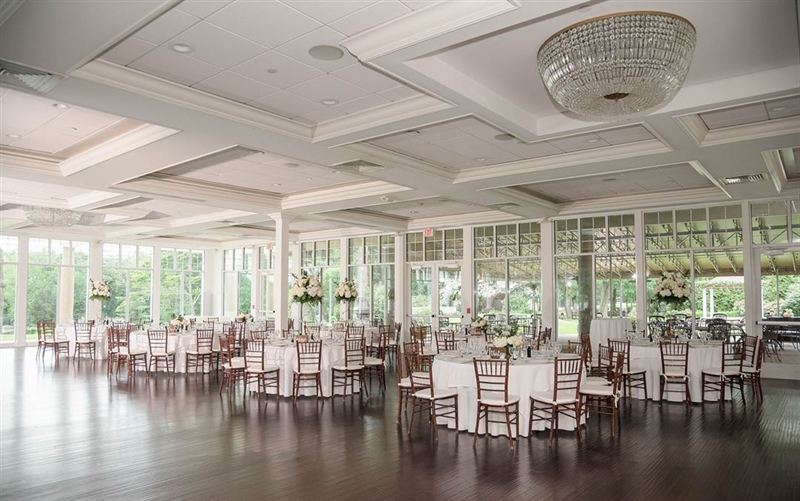 Smithtown Country Club With Ballroom and Golf-course Views