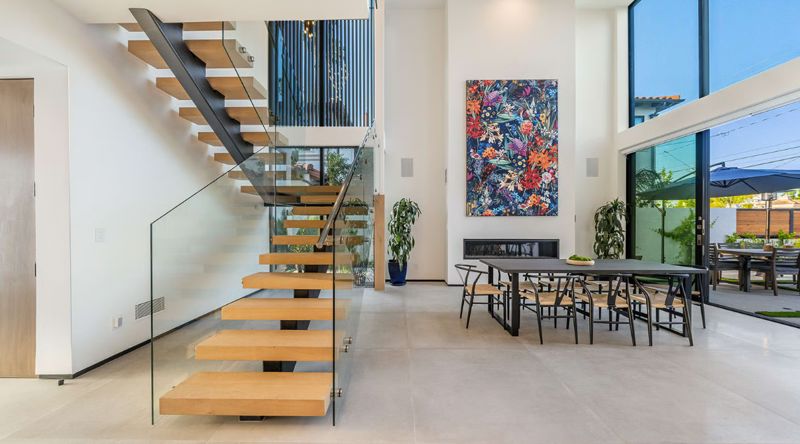 Modern Beverly Hills Mansion with Pool and Open Layout