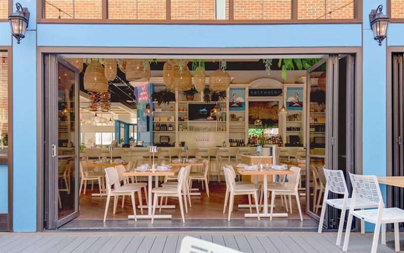 Coastal Restaurant with Multiple Event Rooms for Parties and Company Dinners