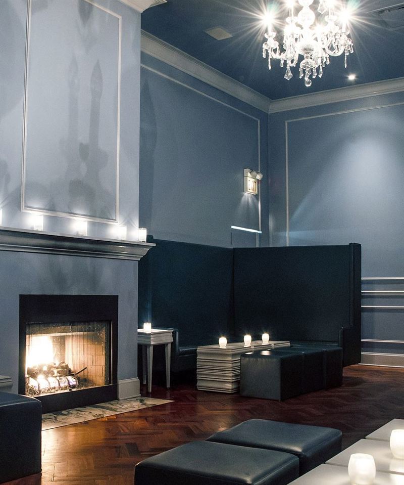 Intimate Wicker Park Cocktail Lounge for Receptions and Client Entertaining