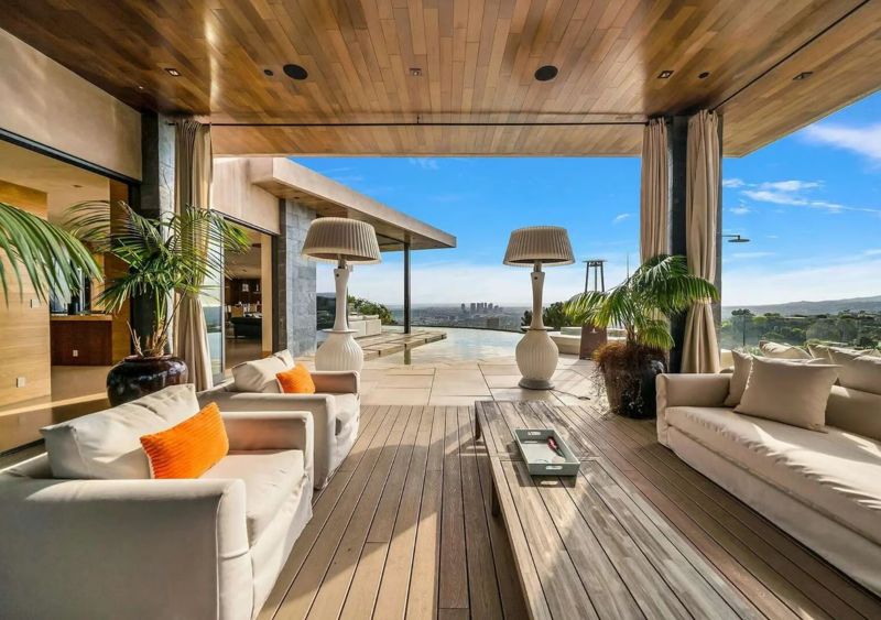 Sunset Strip Modern with Infinity Pool, Bar, Hot Tub, and Ocean Views