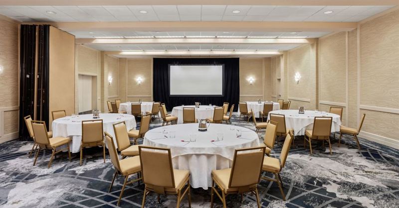 Lincolnshire Hotel Event Venue With Water Views for Weddings and Company Events