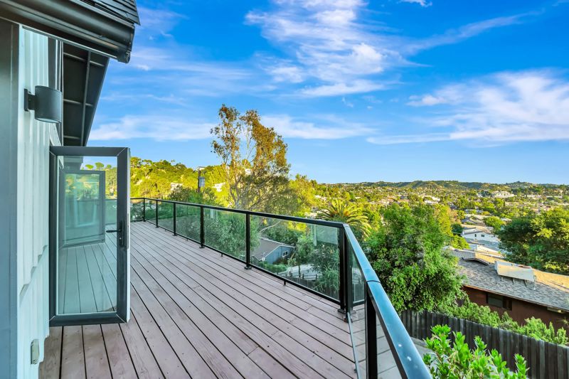 Hillside Highland Park Manor with Balcony, Fire Pit and Views