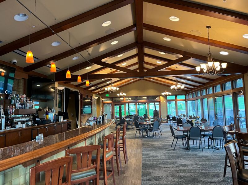 Hilltop Restaurant and Bar at Debell Golf Club