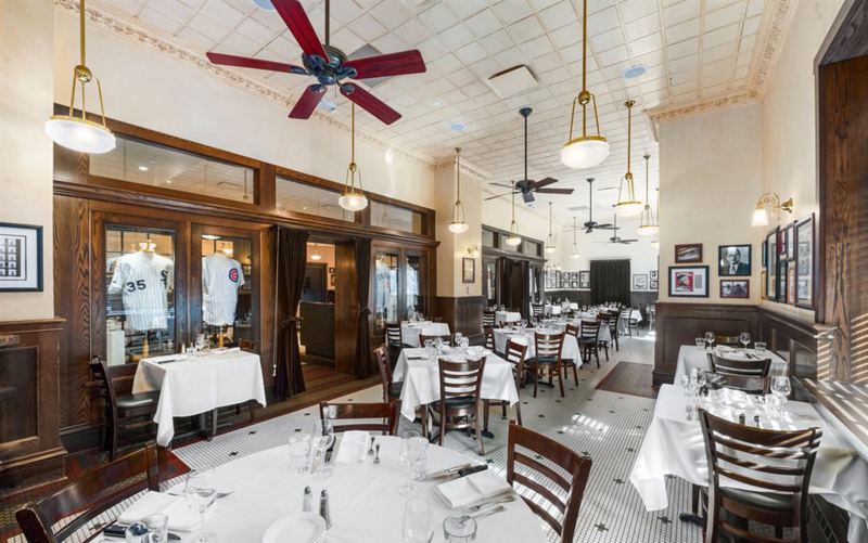 Lombard Restaurant Event Space With Outdoor Space for Weddings and Company Events