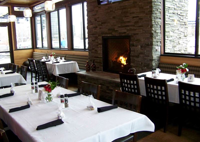 Naperville Brewery Restaurant with Private Rooms for Parties and Company Events