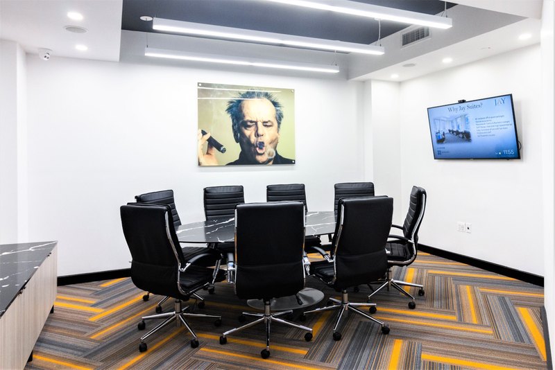 Fifth Avenue Room A Meeting Space for 8 Guests