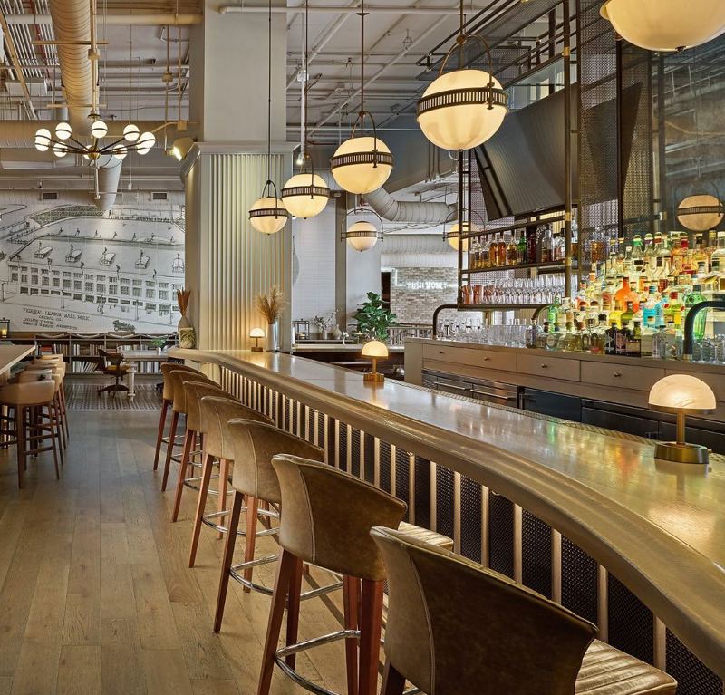 Wrigleyville Boutique Hotel with Views for Receptions and Meetings