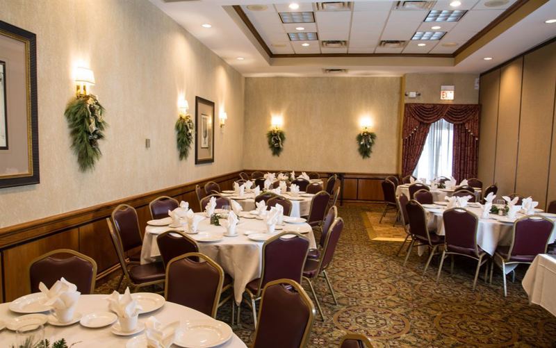 Northwest Side Banquet Restaurant for Weddings, Showers and Anniversaries