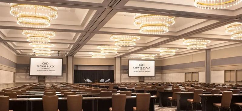 Crowne Plaza Atlanta Perimeter at Ravinia hotel in Atlanta, GA photo