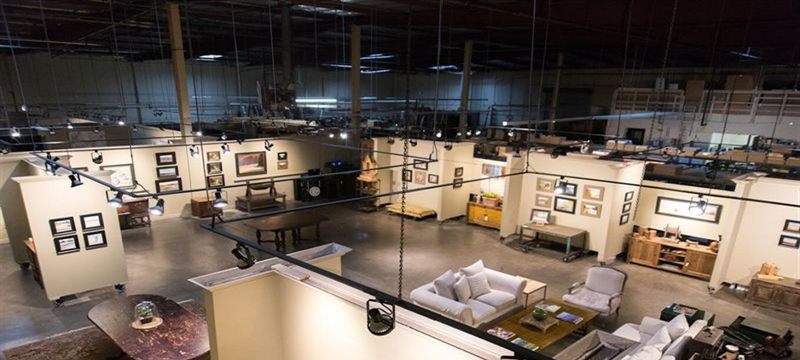 Costa Mesa Gallery Venue with Clean Walls and Flexible Event Space