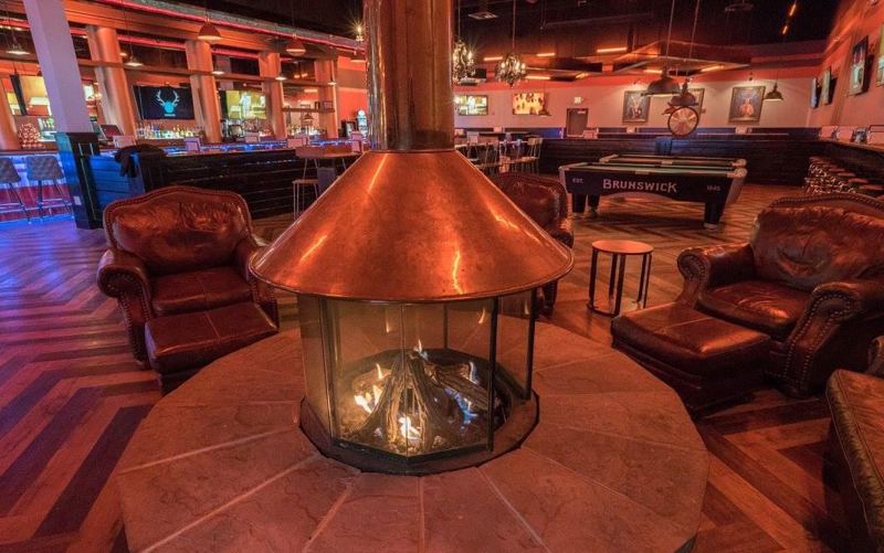 Algonquin Entertainment Venue With Built-In Games for Meetings and Company Events