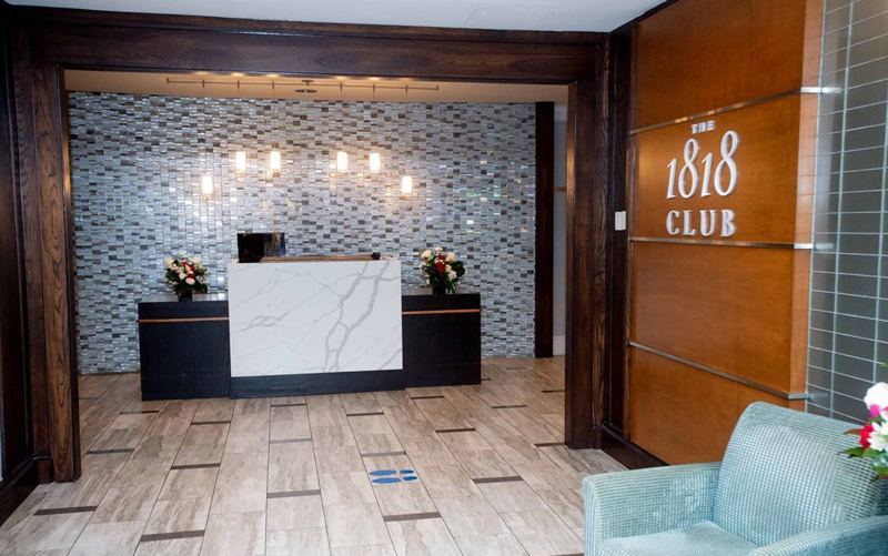 Private Dining and Bar Setting for Celebrations and Social Events in Duluth, GA