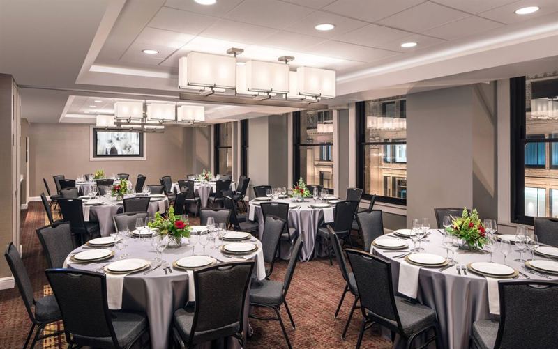 Historic Loop Hotel with Flexible Rooms for Meetings and Private Events