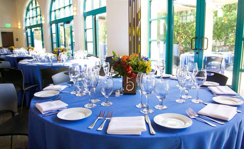 Garden Zoo Venue with Ocean Views and Distinctive Outdoor Settings