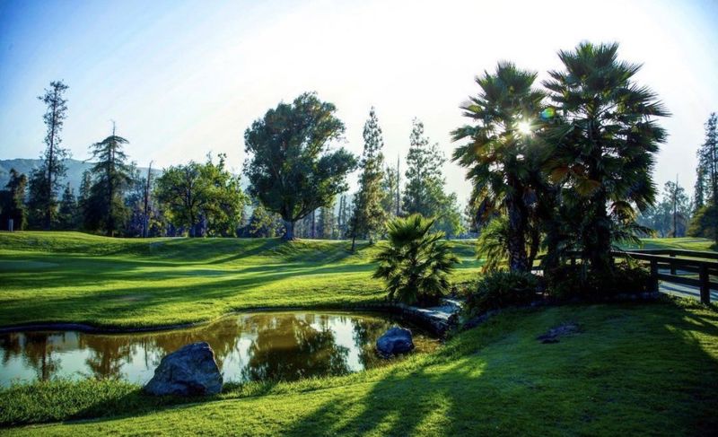Griffith Park Clubhouse Venue with Patio, Bar and Park Setting