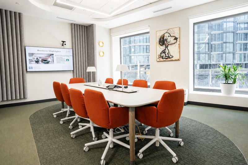 Downtown Brooklyn Room C Meeting Space for 10 Guests