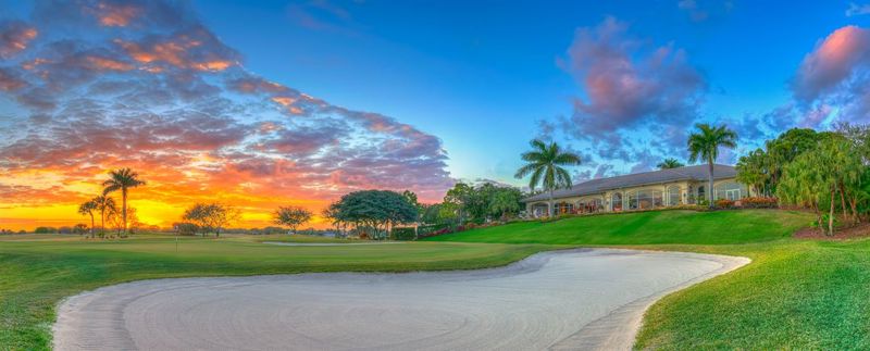 Jupiter Golf Club with Banquet Room and Scenic Course Views