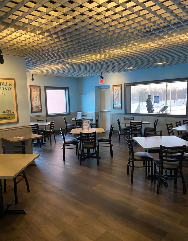 Des Plaines Banquet Room for Weddings, Christenings and Family Celebrations