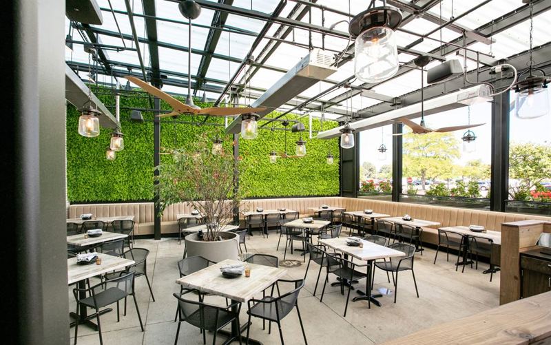 Large Old Orchard Restaurant with Flexible Private and Semi-Private Rooms