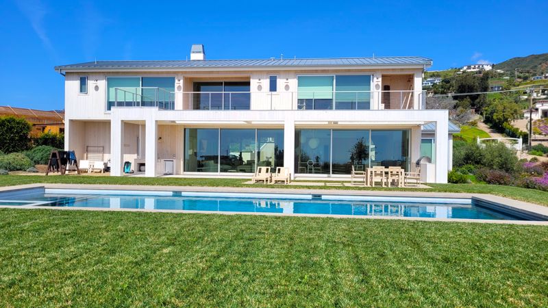 Stunning Rustic-modern Farmhouse.