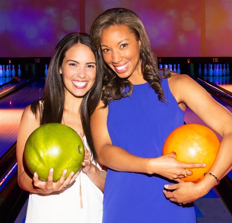 Centereach Bowling Venue With 32 Lanes, Arcade and Group Event Packages