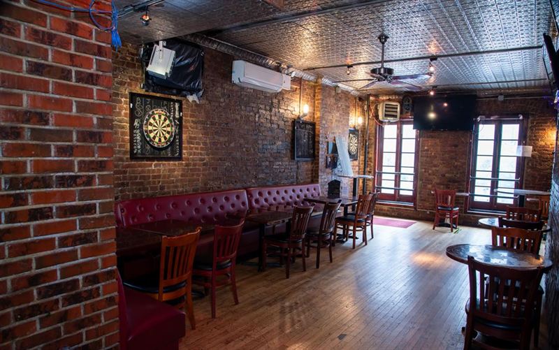 Midtown Sports Bar with Private Party Space