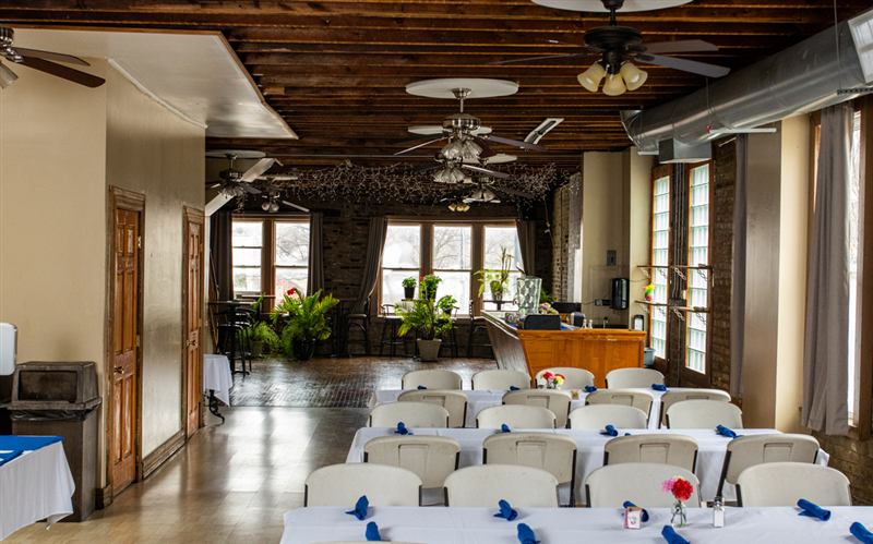 Humboldt Park Puerto Rican Restaurant for Celebrations and Events