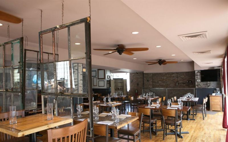 West Town Rooftop Restaurant With Planted Garden Patio and Private Dining