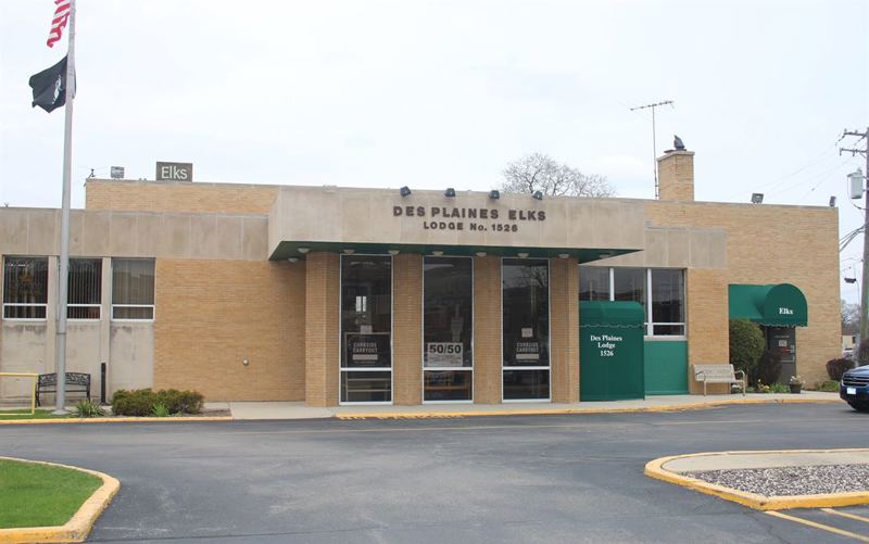 Des Plaines Lodge with Bar and Dance Floor for Parties and Reunions