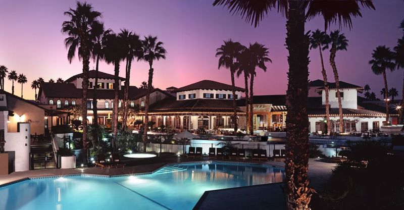 Rancho Mirage Resort with Lawns, Ballrooms and Pool Areas