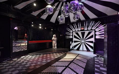 Bushwick Performance Venue With Multiple Rooms, Bars and Courtyard