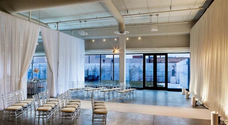 Glass Studio Event Venue With Rooftop and Chicago Skyline Views
