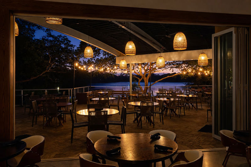 Waterfront Mexican Restaurant with Lakefront Patio for Private Events