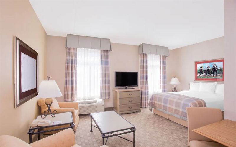 Hawthorn Suites By Wyndham Conyers hotel meeting and event space in Conyers, GA photo