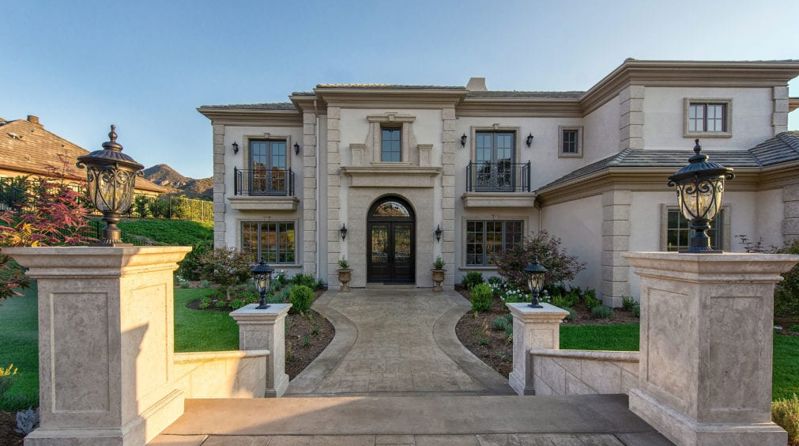 French Chateau Mansion in Lake Sherwood for Events and Filming