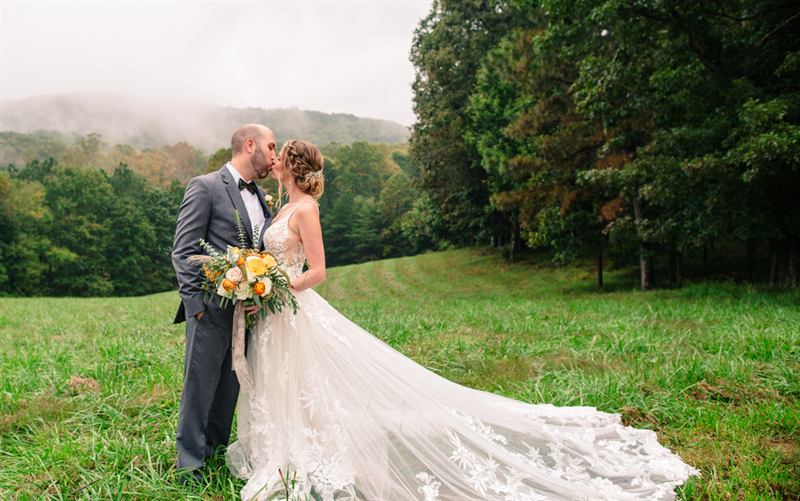 Summit Farm Weddings private event venue in Ellijay, GA photo