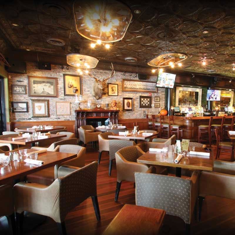 Classic Las Olas Tavern with Full-service Dining and Private Event Support