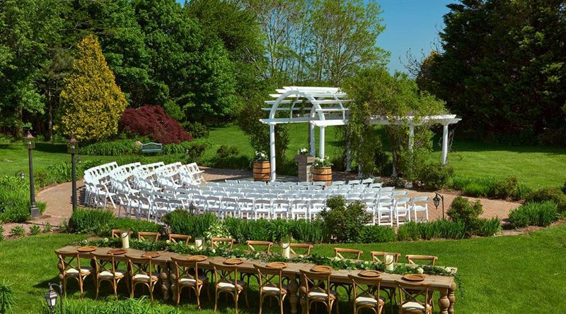 North Fork Vineyard Venue With Chapel, Deck and Garden Spaces