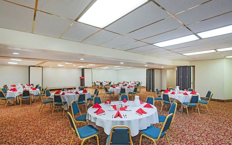 Ramada Burbank Airport hotels & resorts / ballrooms in Burbank, CA photo
