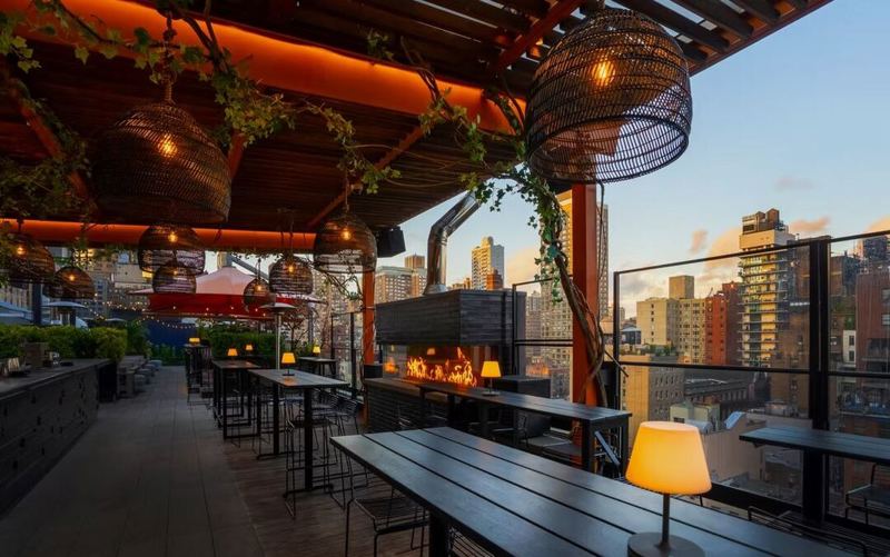 Open-Air Midtown Rooftop With Skyline Views and Lounge Areas